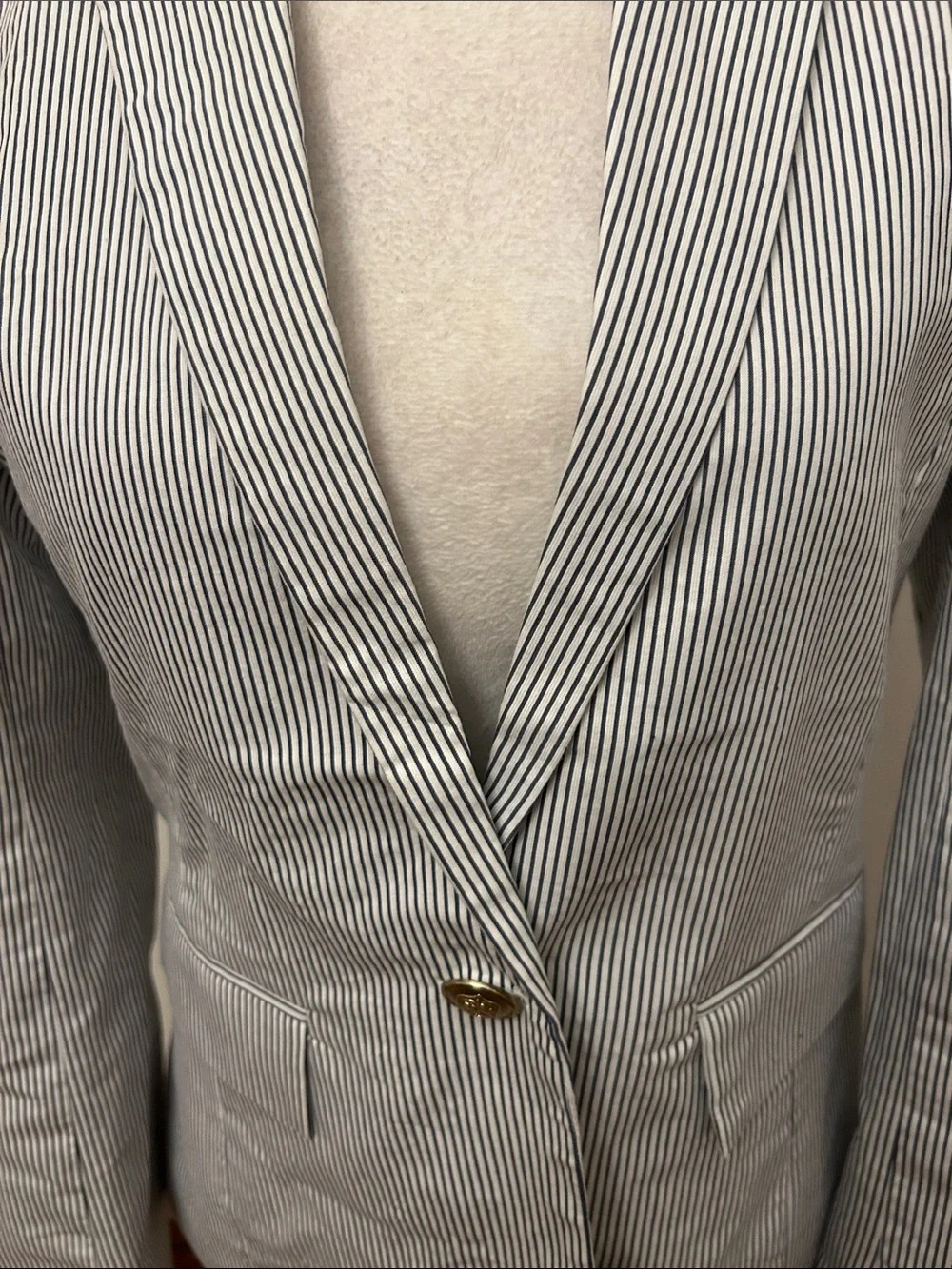 Cynthia Rowley Striped Seersucker Blazer - Light Blue/White Size S EUC